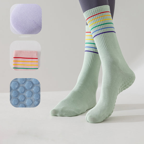 Custom Professional Cotton Fitness Non-slip Yoga Socks Sweat-absorbing Sports Socks for Women