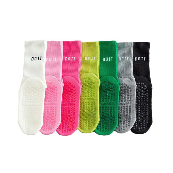 Hot Selling Cotton Mid Tube Sports Socks Custom Running Breathable Yoga Socks Pilates for Women