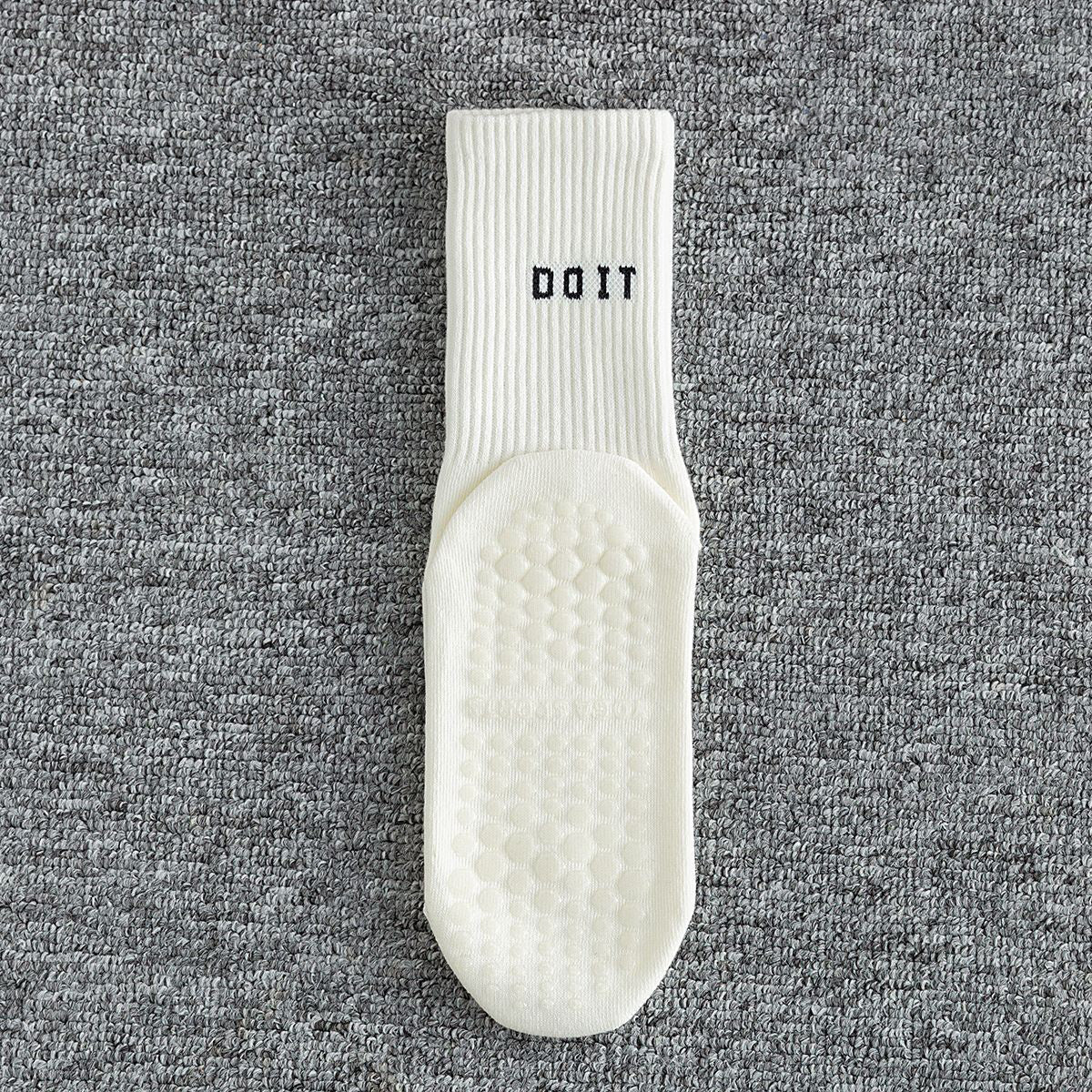 Hot Selling Cotton Mid Tube Sports Socks Custom Running Breathable Yoga Socks Pilates for Women