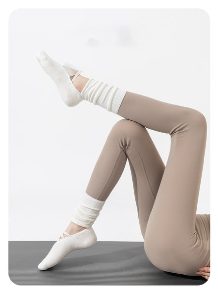 Customized Professional Cotton Anti slip Dance Yoga Socks Women Dispensing Pilates Socks for Sports