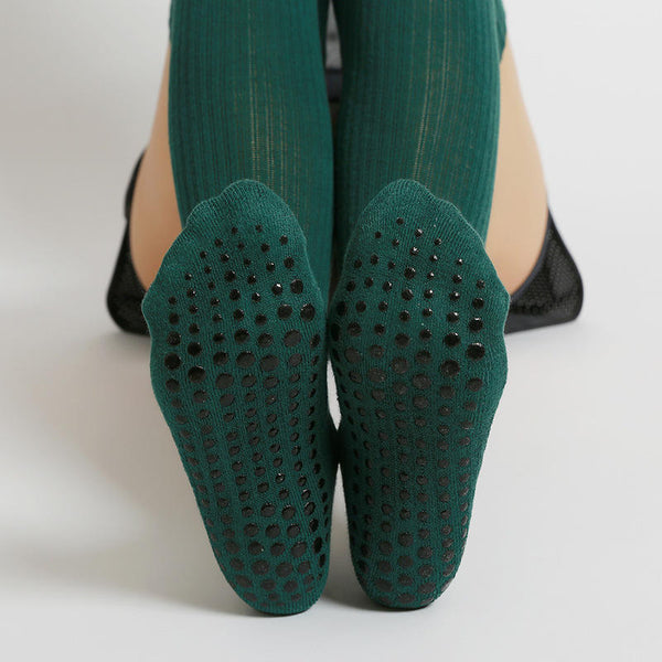 Personalized Elastic Anti Slip Grip Yoga Socks Custom Logo Compression Fitness Socks Womens