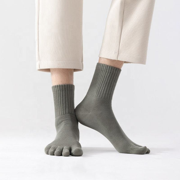 High Quality OEM Elegant Breathable Knitted Cotton Non Slip Ruffle Grippy Socks Packaging Embroidery Custom Frill Pilates Socks