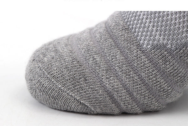 Wholesale Black Grey High Custom Logo Thin Crew Winter Summer Outdoor Sport Gym Running Basketball Socks Men Terry Cushion Socks