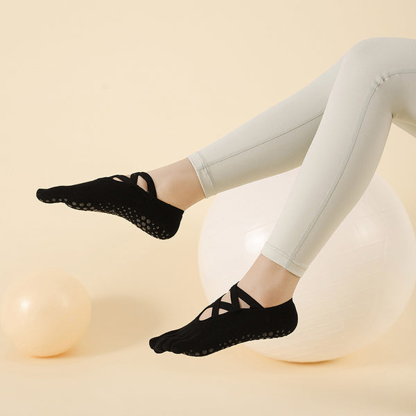 Wholesale Professional 5 Toe Grip Sticky Socks Women Anti Slip Ballet Yoga Pilates Grip Socks