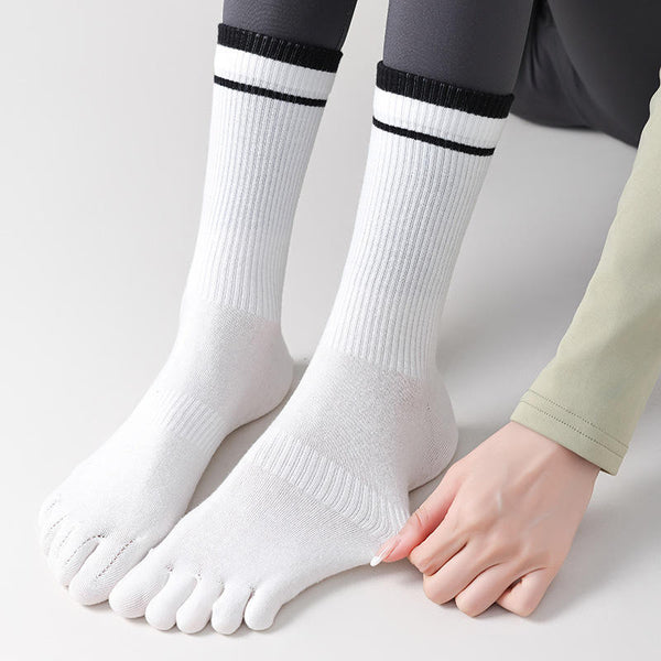 Cute Embroidered Dog Finger Yoga Socks for Women Crew Length Pilates Grip Socks 5 Toe Medias Antideslizantes Chaussette Femme