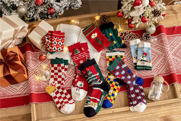 3 Pairs High Quality Cotton Novelty Funny Cartoon Christmas Socks Women Unisex New Year Couple Socks In Gift Box
