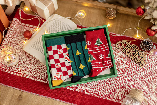 3 Pairs High Quality Cotton Novelty Funny Cartoon Christmas Socks Women Unisex New Year Couple Socks In Gift Box