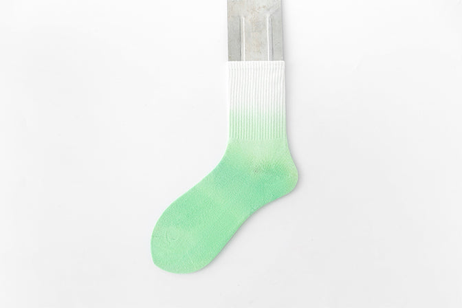 Tie-dye socks medium tube socks cotton gradual change tube tide fall and winter sports socks