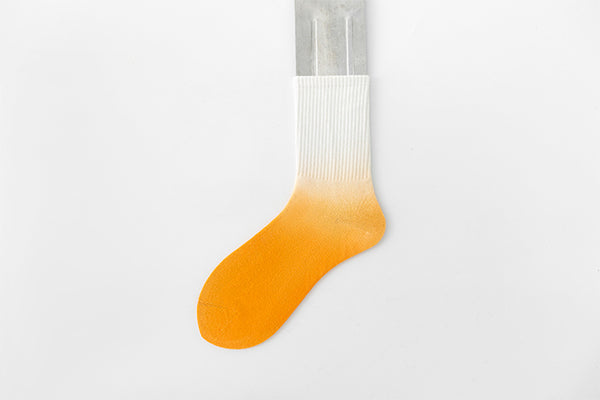 Tie-dye socks medium tube socks cotton gradual change tube tide fall and winter sports socks