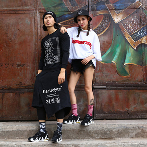 Tie-dye socks gradual change men and women lovers INS Europe and the United States street cotton sport tide socks